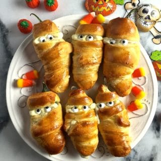 Easy Halloween Jalapeño Mummies all decked out and ready to eat!