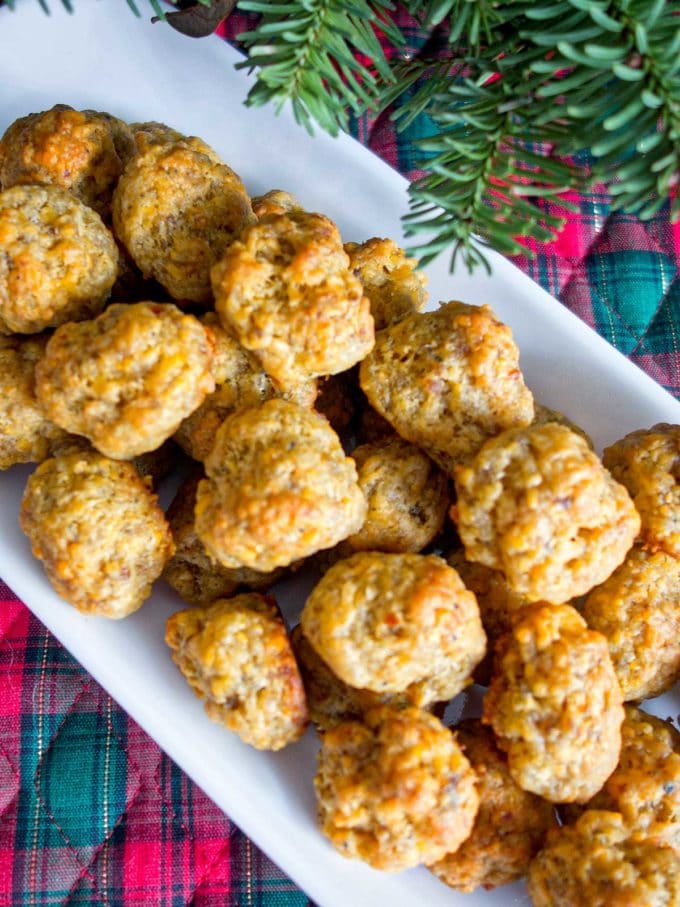 Easy Cheesy Sausage Balls on a white serving plate.