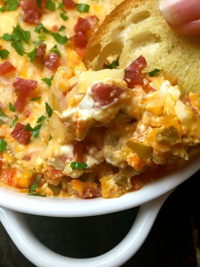 Easy Mardi Gras Hot Muffuletta Dip | gritsandpinecones.com