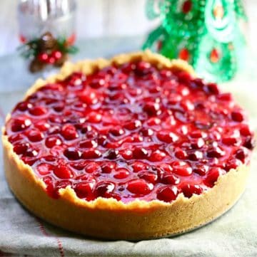 Easy No-Bake-Cranberry Cheesecake ready to enjoy for a holiday meal