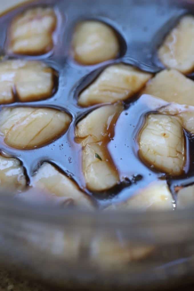 Marinating scallops for Easy Marinated Bacon Wrapped Scallops