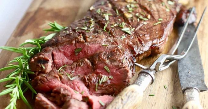 Marinated Grilled London Broil | gritsandpinecones.com