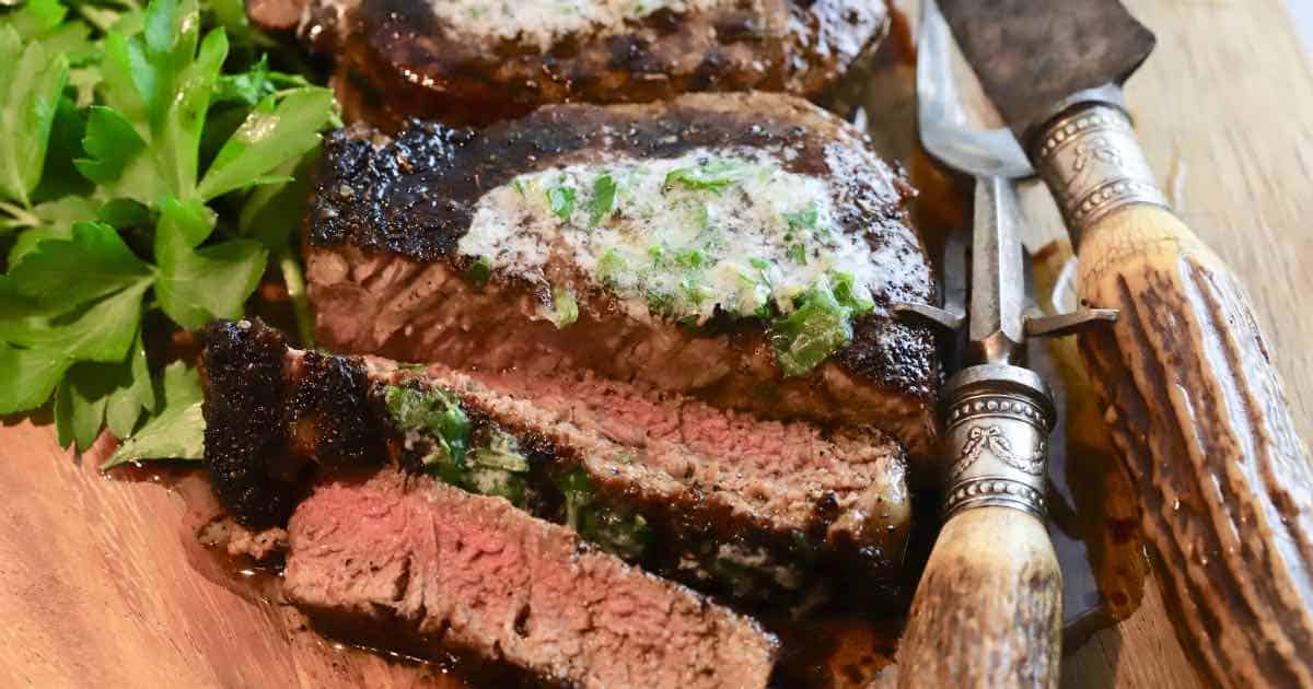 Blackened Steak - Steakhouse Style | gritsandpinecones.com