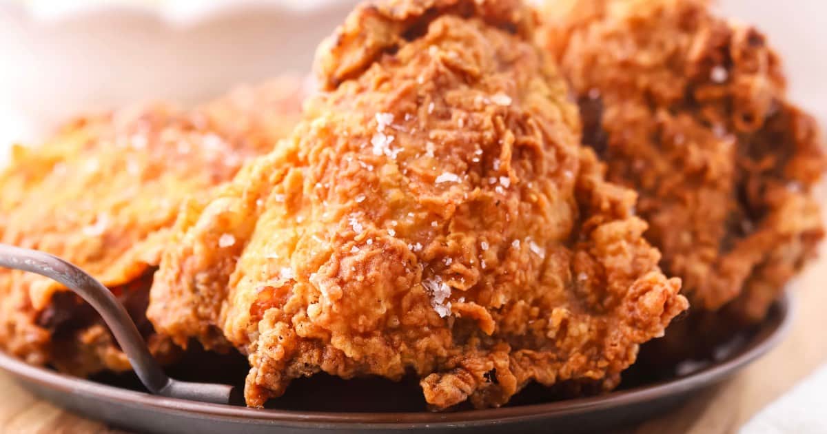 Traditional Southern Fried Chicken Recipe | gritsandpinecones.com