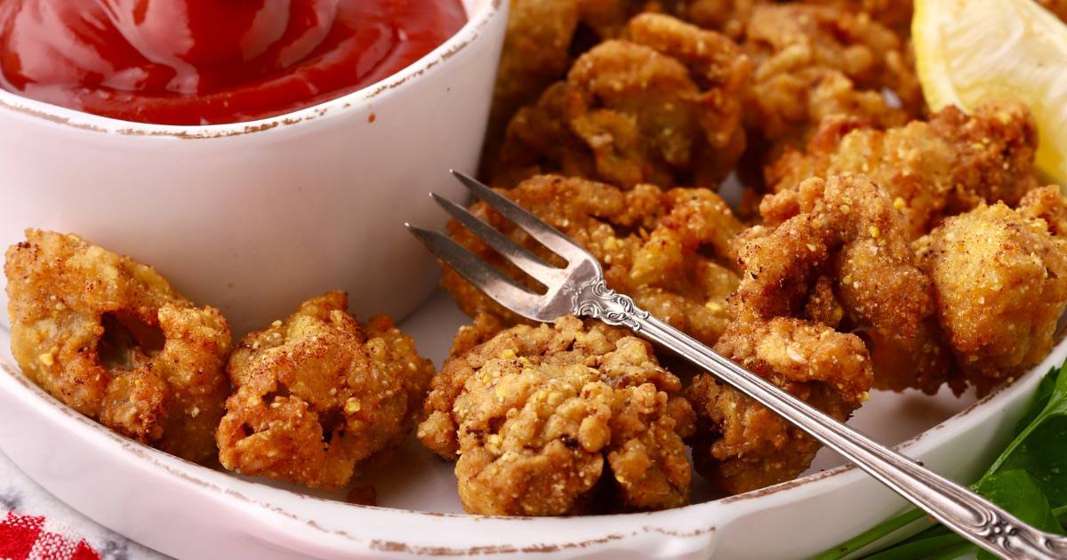 Best Easy Southern Crispy Fried Oysters Recipe