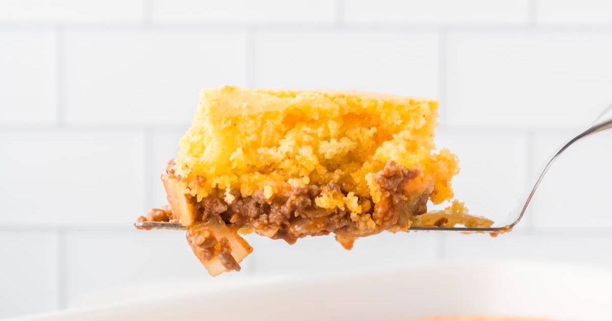 Easy Sloppy Joe Cornbread Casserole Recipe